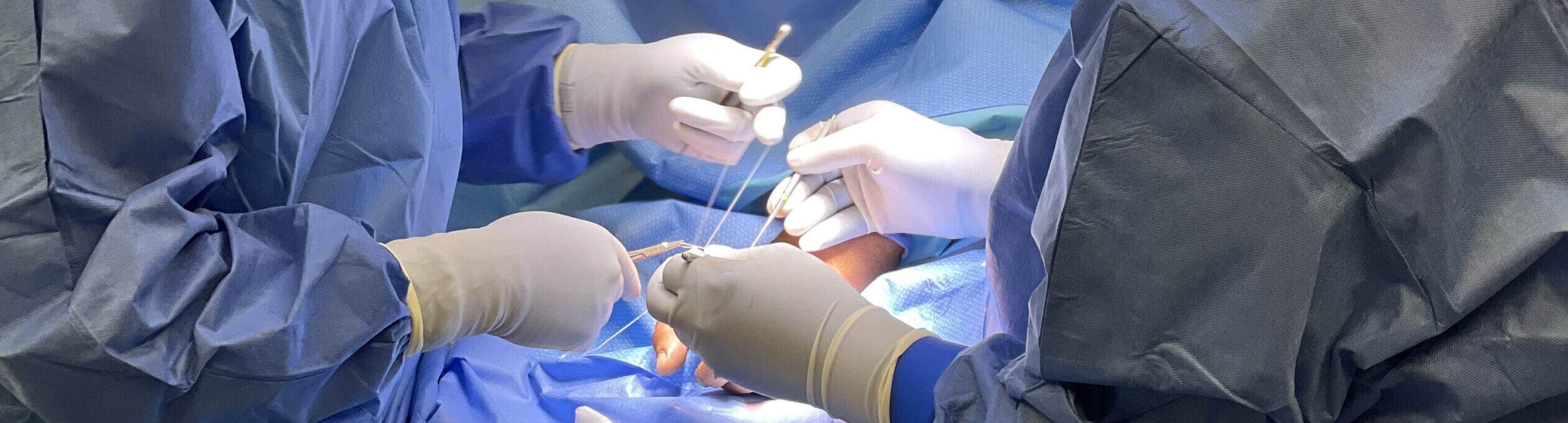 Foreign body removal surgery Dallas | Hand SurgeonDr. Azouz